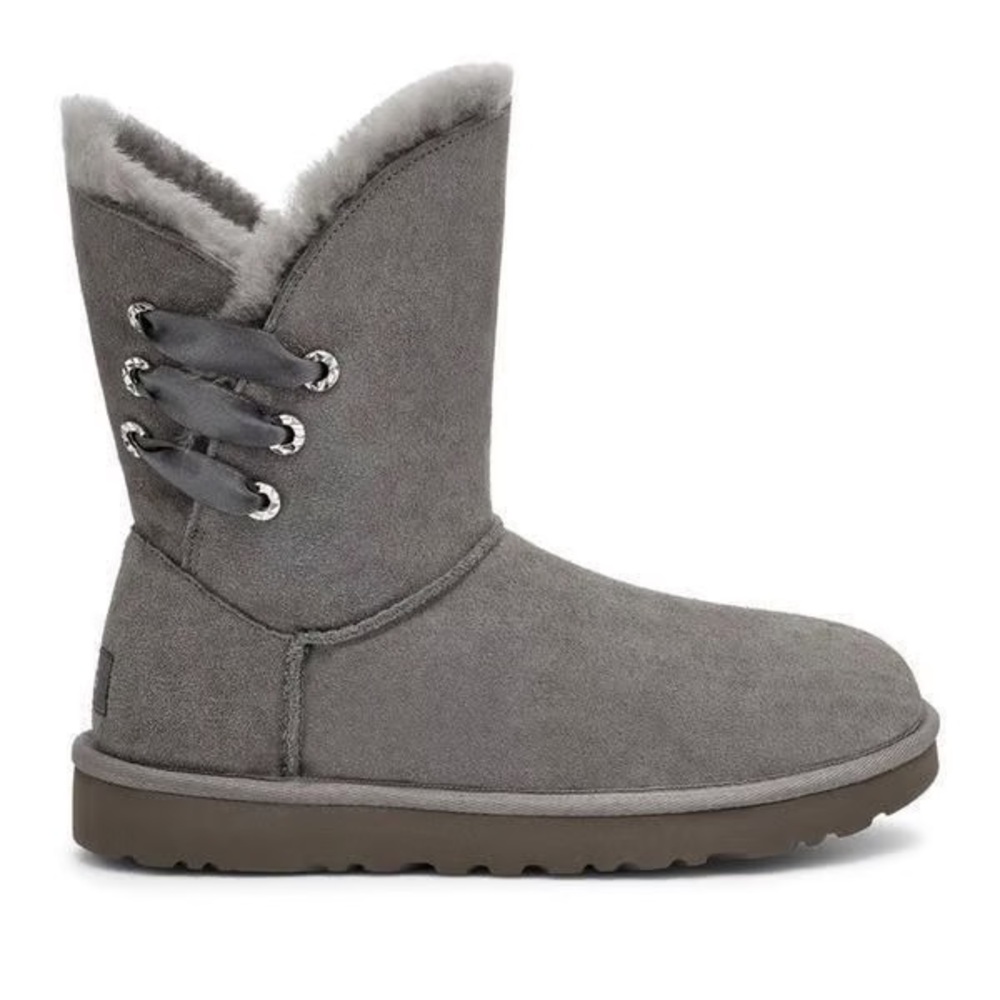 NIB UGG Women's Constantine Satin Ribbon Winter Fur Boots Size 6